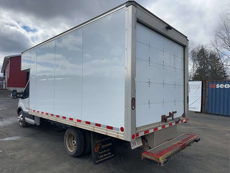 2019-ford-transit-image-7