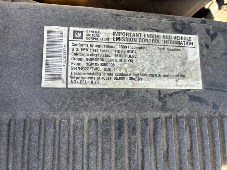 2009-chevrolet-silverado-3500-image-8