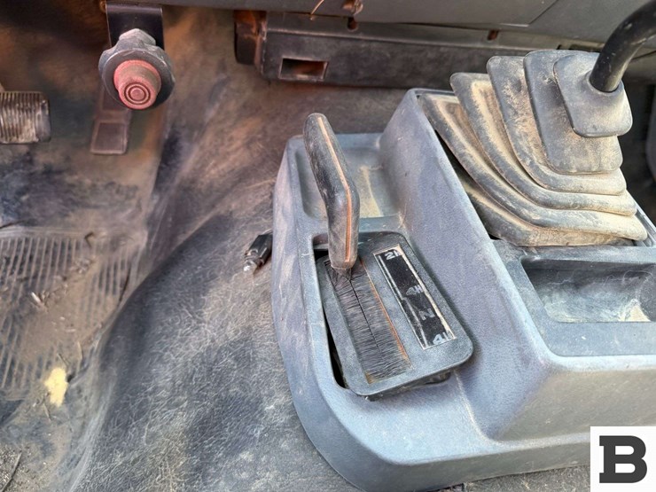 1989-jeep-comanche-pickup-image-30