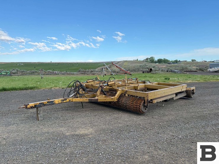 schmeiser-till-an-bedder-image-1