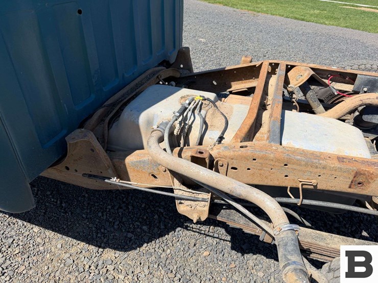 1997-chevrolet-gmt400-image-12