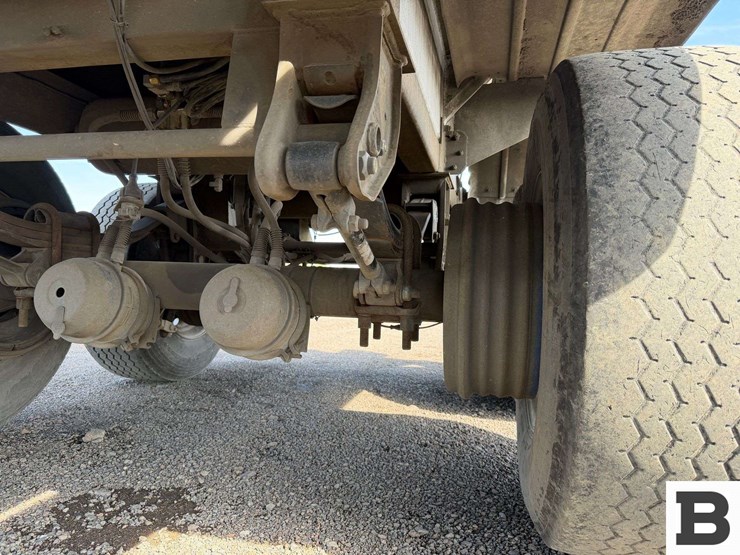 1990-beall-tanker-image-25