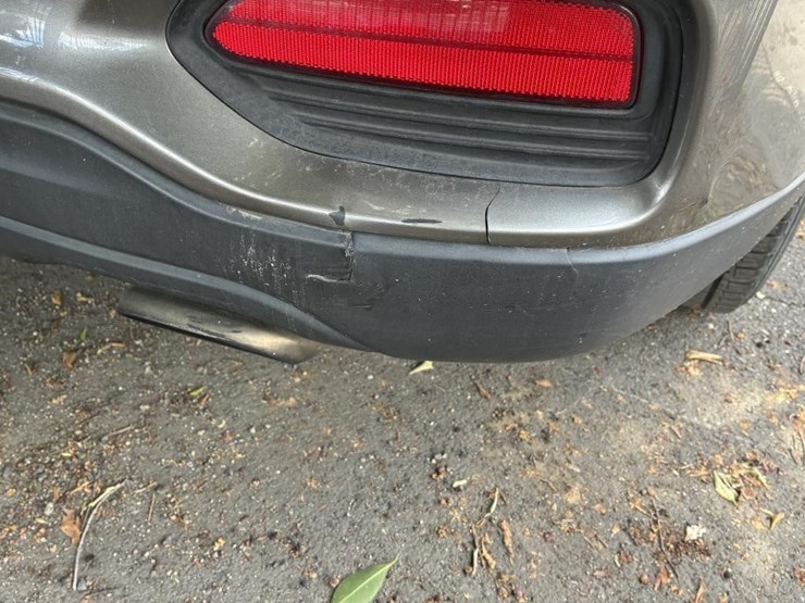 2019-kia-sorento-lx-image-5