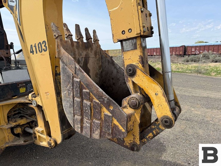 1993-caterpillar-416b-image-40