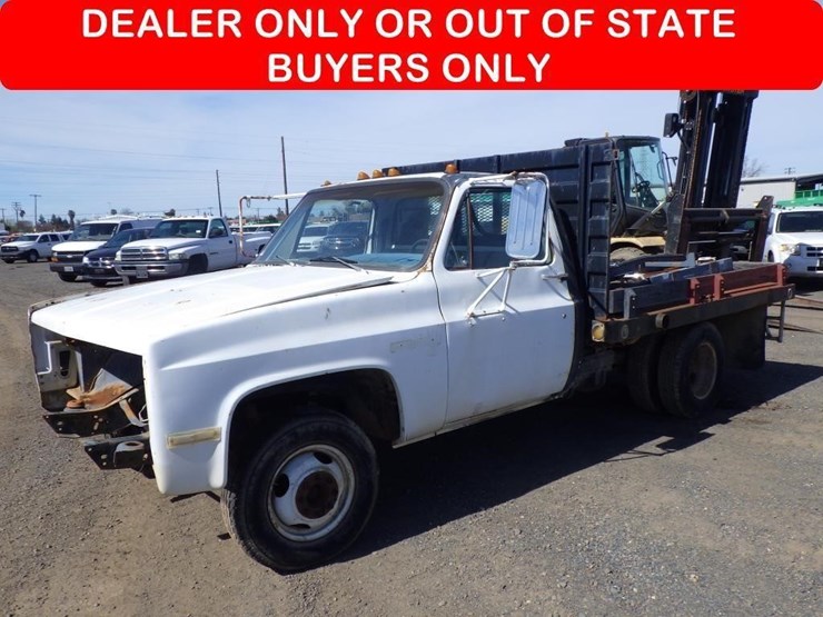 1983-chevrolet-c30-image-1