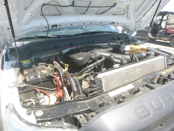 2011-ford-f550-image-20