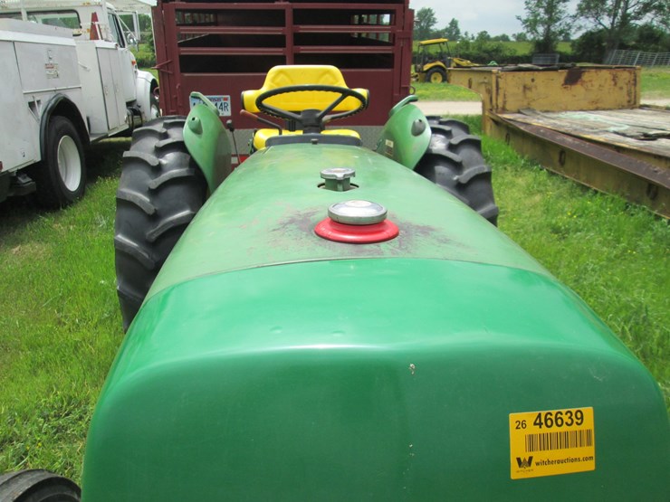 1976-john-deere-2040-image-21