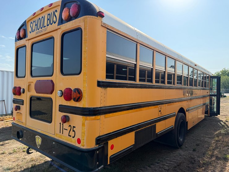 #551-•-#550-•-2011-international-school-bus-image-4