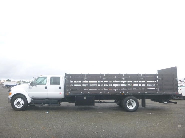 2015-ford-f650-image-5