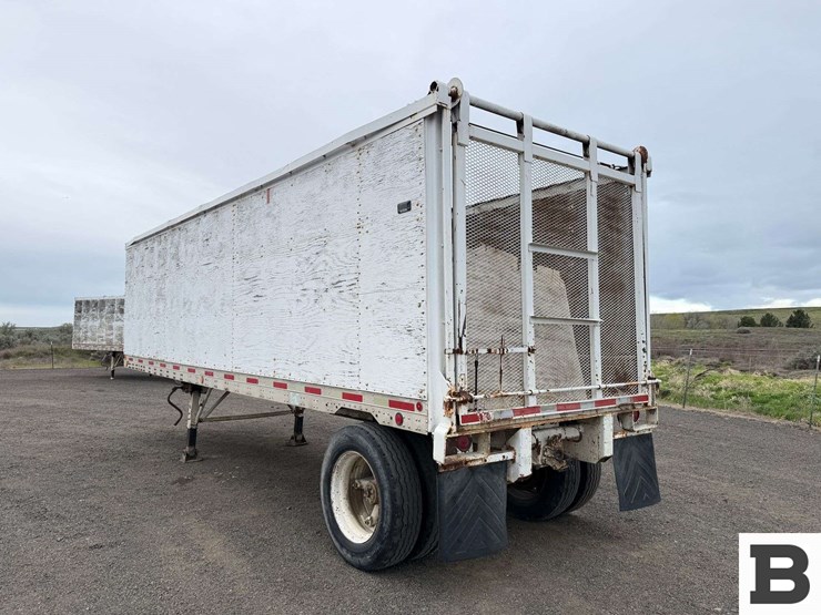 1984-fruehauf-open-top-image-3