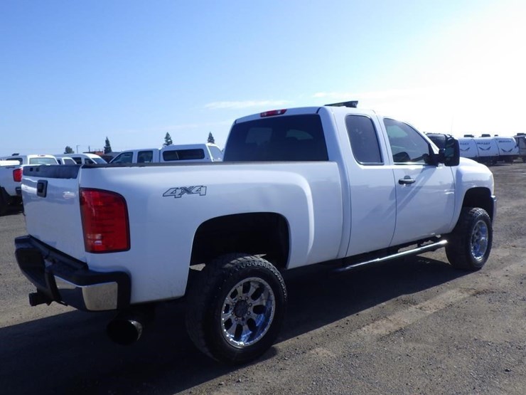 2007-chevrolet-2500hd-image-3