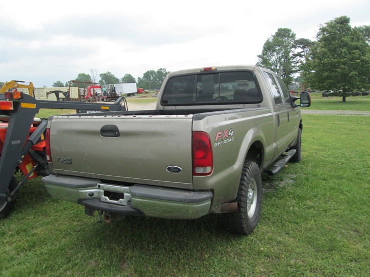 2004-ford-f250-image-4