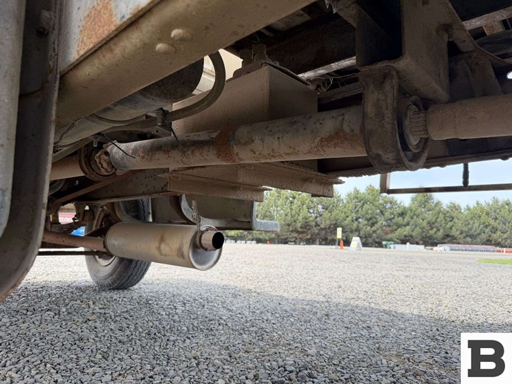 1976-ford-f750-image-16