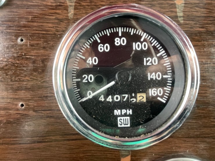 1976-peterbilt-359-image-131