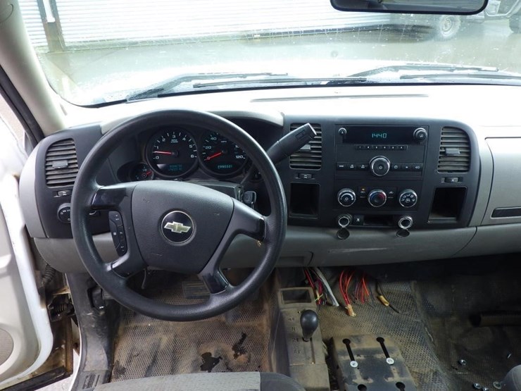 2008-chevrolet-1500-image-9