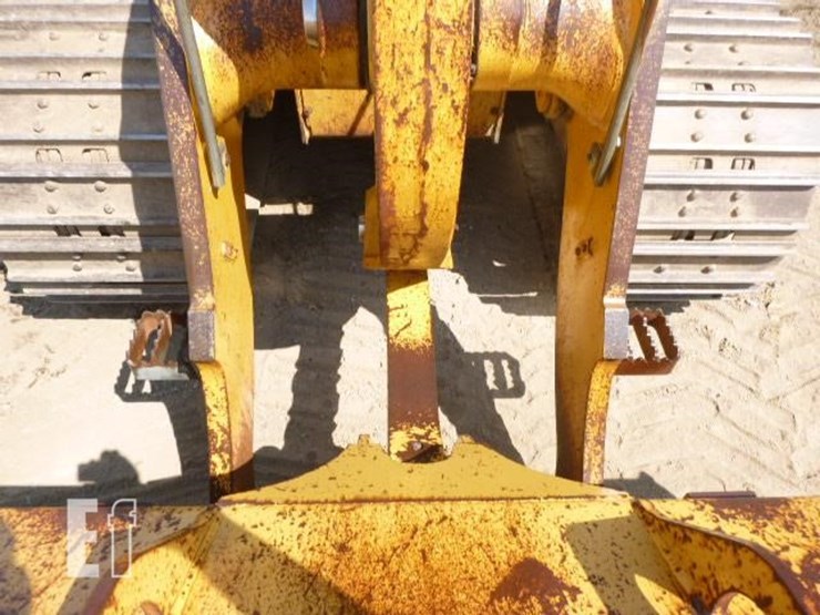 2004-deere-655c-ii-image-16