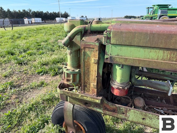 1957-john-deere-520-image-22