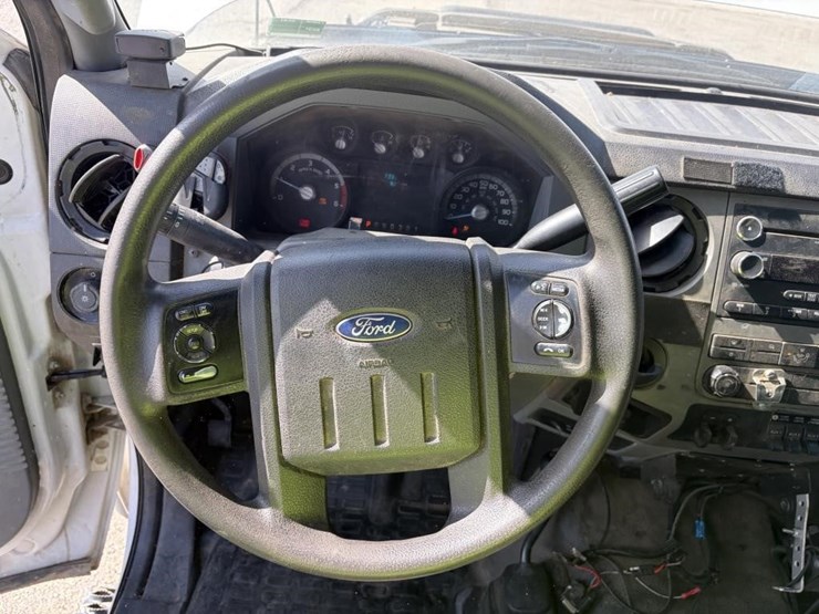 2012-ford-f450-image-14