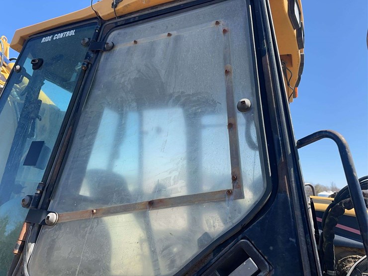 2003-caterpillar-420d-image-17