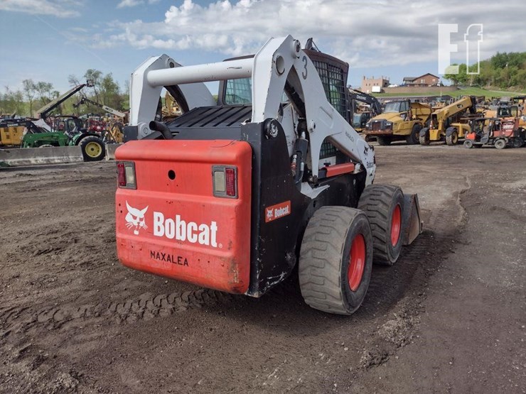 2004-bobcat-s300-image-32