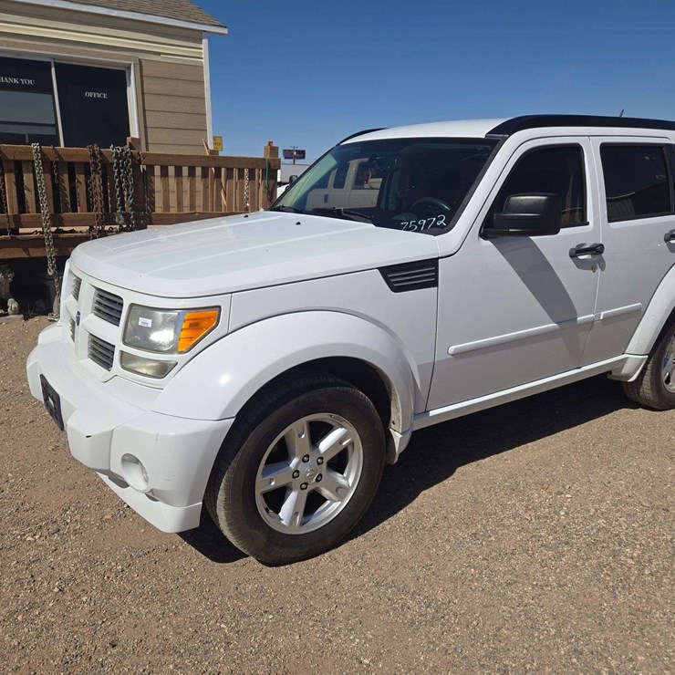 2011 DODGE NITRO