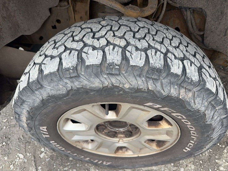 2010-ford-f150-xlt-image-9