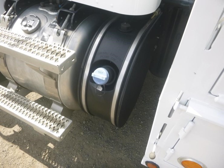 2014-auto-crane-6006h-image-29