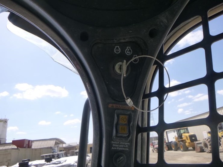 2019-bobcat-t770-image-27