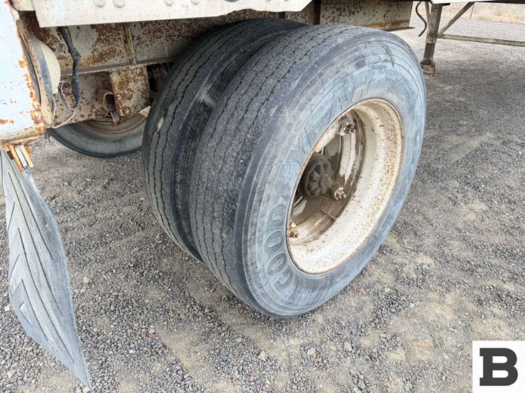 1984-fruehauf-open-top-image-27