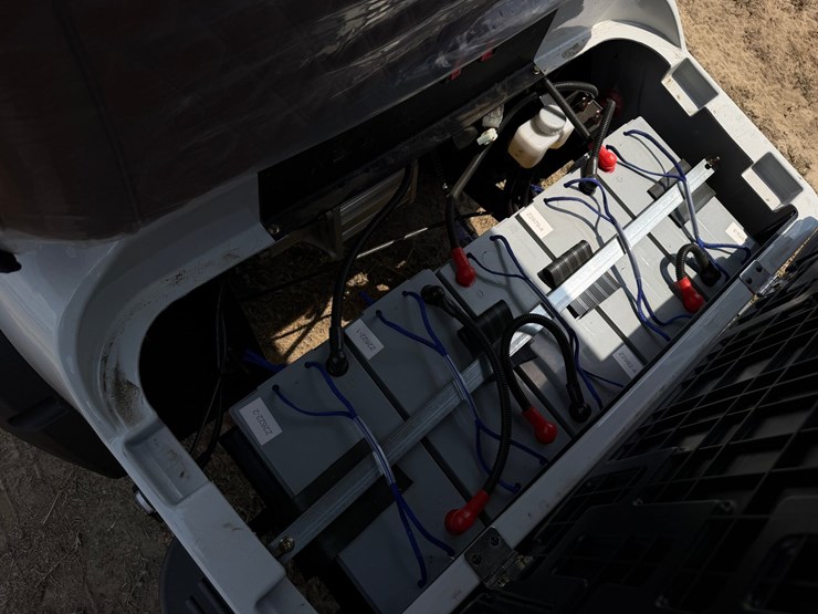 #581-•-#580-•-golf-cart-image-10