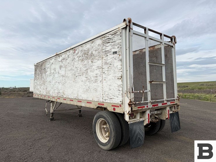 1984-fruehauf-open-top-image-3