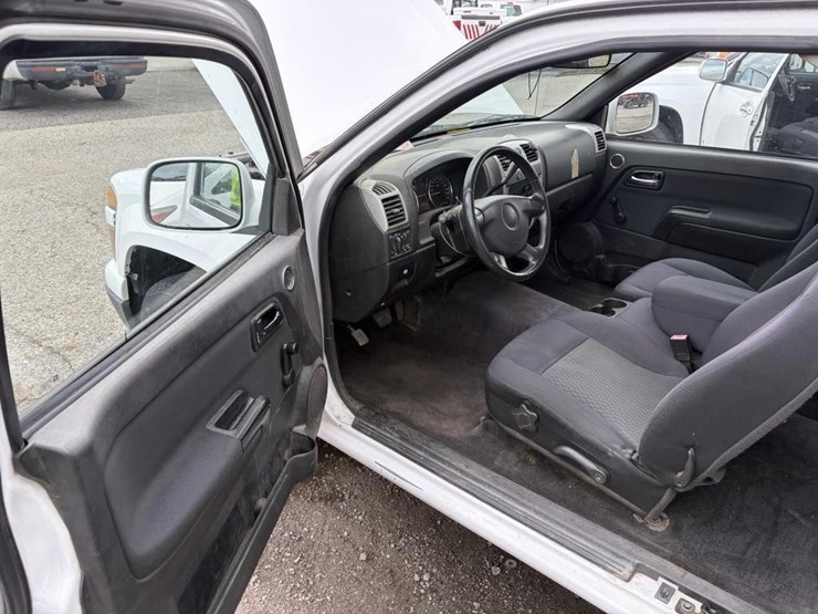 2009-chevrolet-colorado-image-12