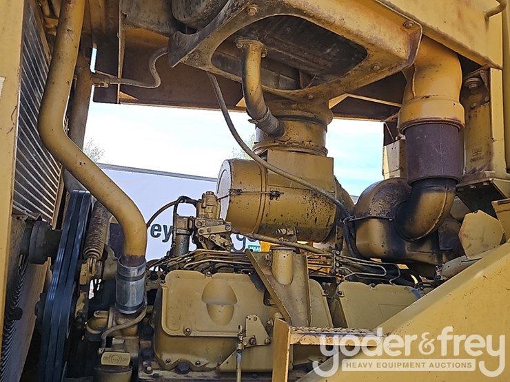 1981-caterpillar-d9l-image-23