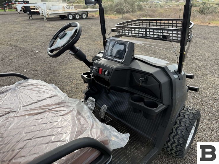 2025-sdlanch-sdlgc80-golf-cart-image-23