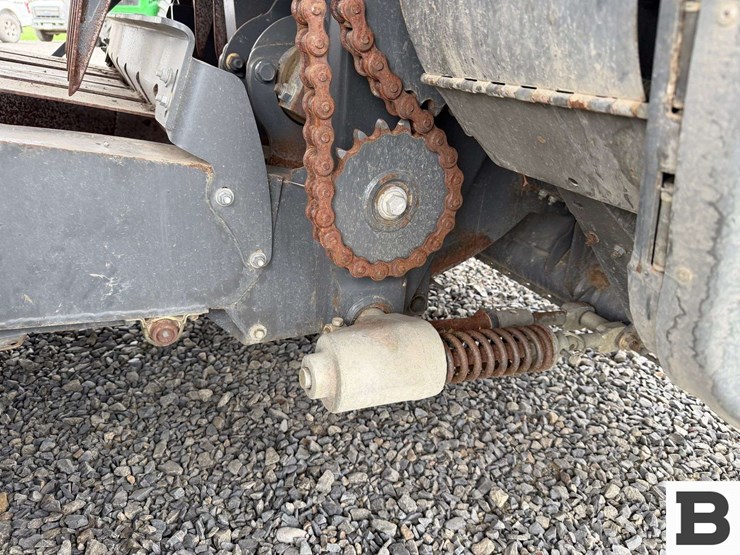 2018-massey-ferguson-2290-image-65