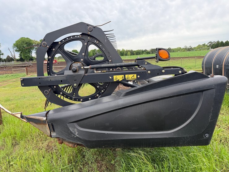 #528-•-#528-•-2014-macdon-35-foot-droper-head-image-2