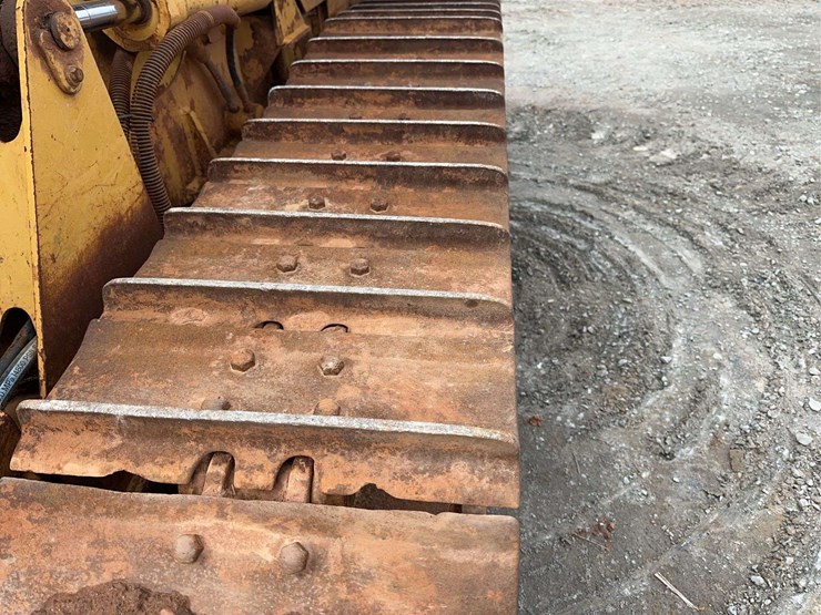 1997-caterpillar-d4c-xl-image-10