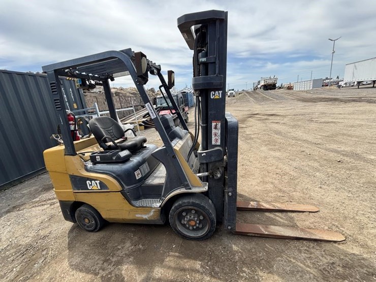 2020-caterpillar-2c6000-image-7