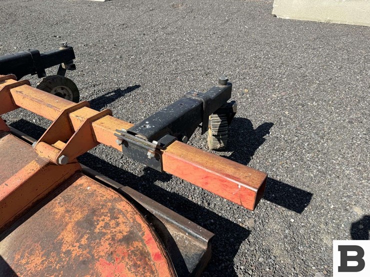 bush-hog-3108-image-12