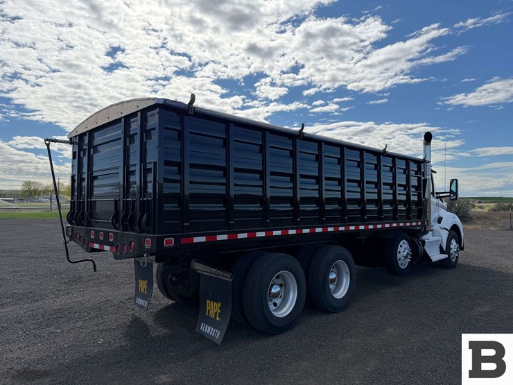 2017-kenworth-t880-image-5