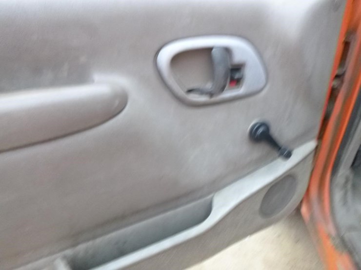 2000-chevrolet-2500-image-13