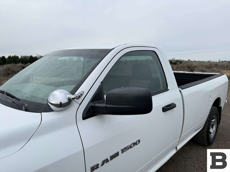 2011-dodge-ram-1500-image-12