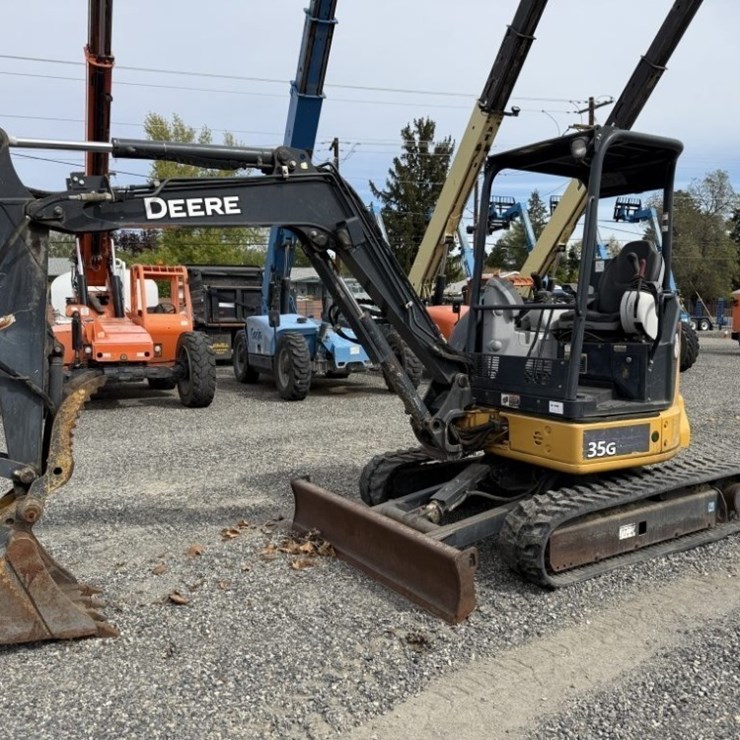 2018 DEERE 35G