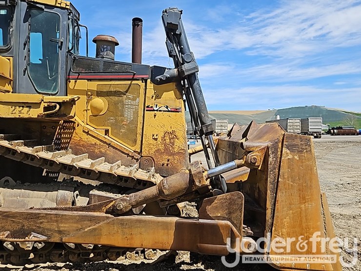 1990-caterpillar-d9n-image-11