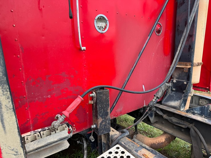 1998-kenworth-t680-image-5