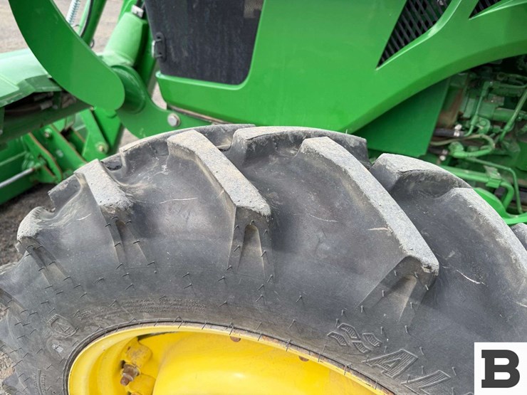2015-john-deere-5075e-image-21