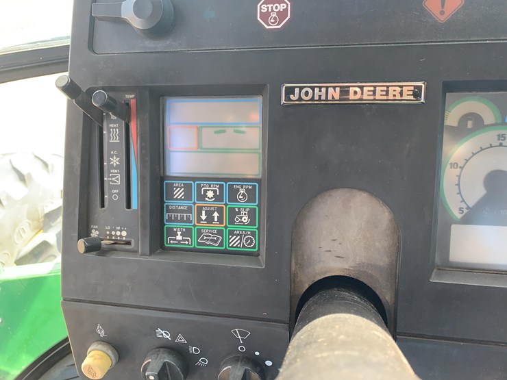 1989-john-deere-8560-image-37