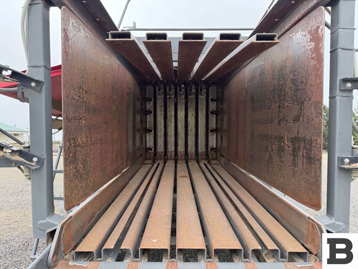 2018-massey-ferguson-2290-image-52