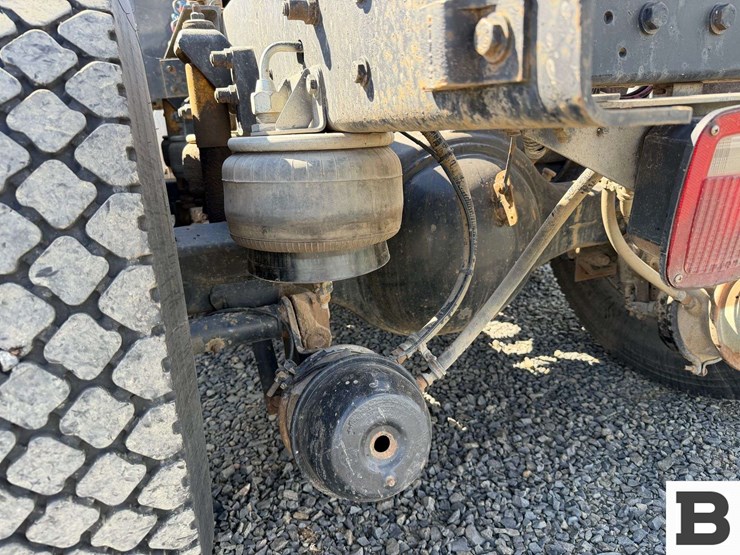 1998-kenworth-t800-image-25