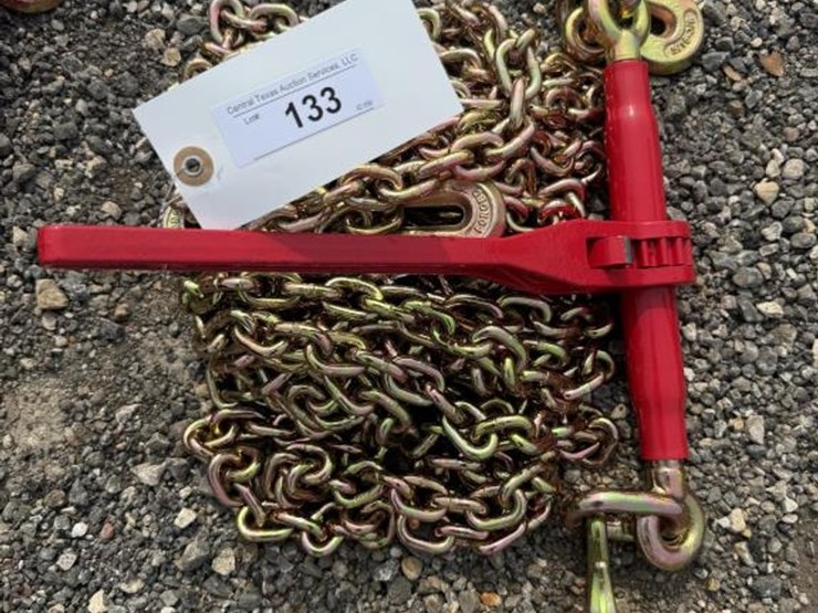 #133-•-(1)-5400-lb-ratchet-binder-&-(2)-5/16"-20'-chains-image-1